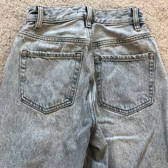 PacSun Women's Light Indigo Ripped '90s Boyfriend High Rise Jeans Size 23 - Picture 6 of 12